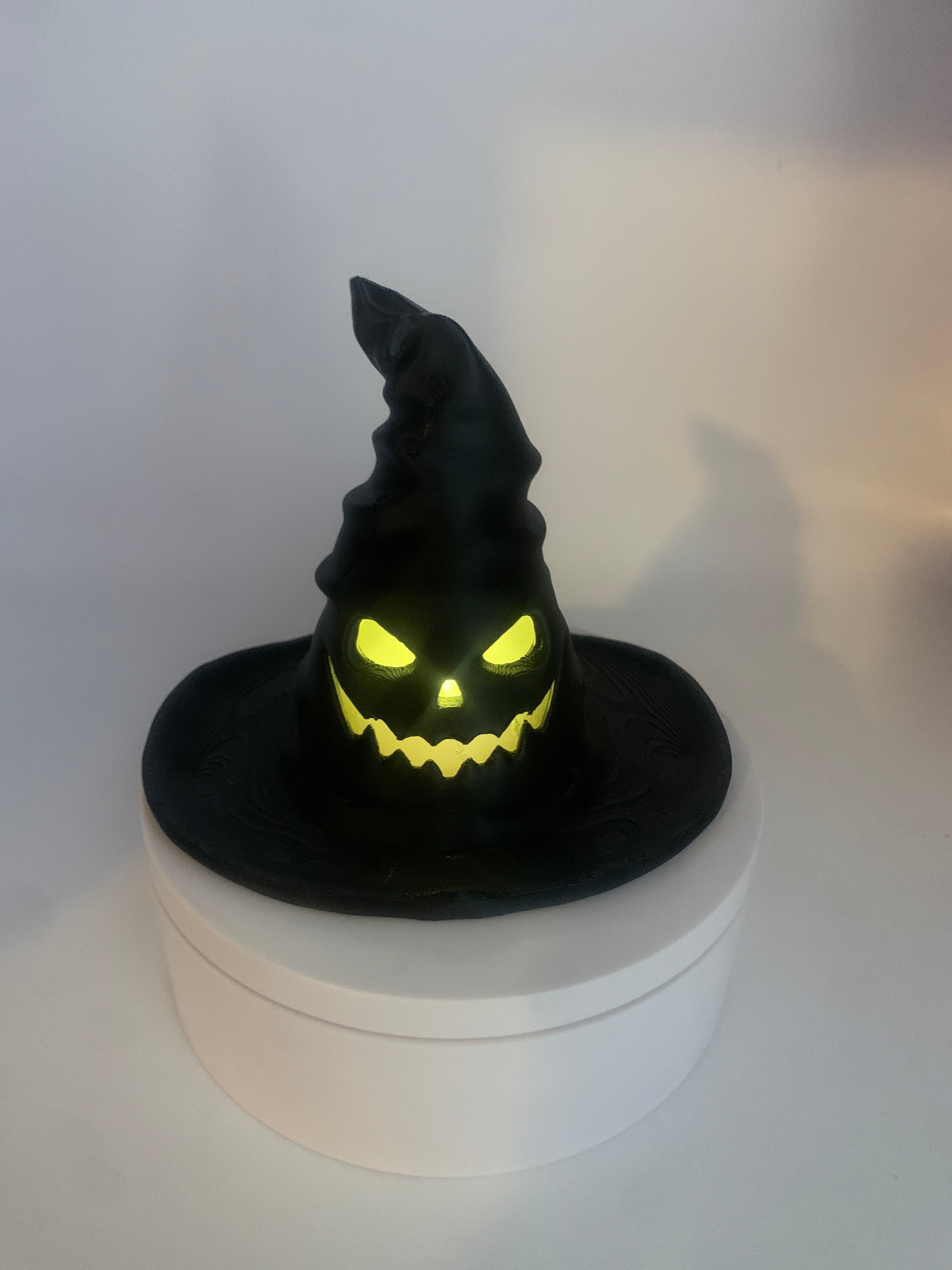 Glowing Witch Hat w/tea light