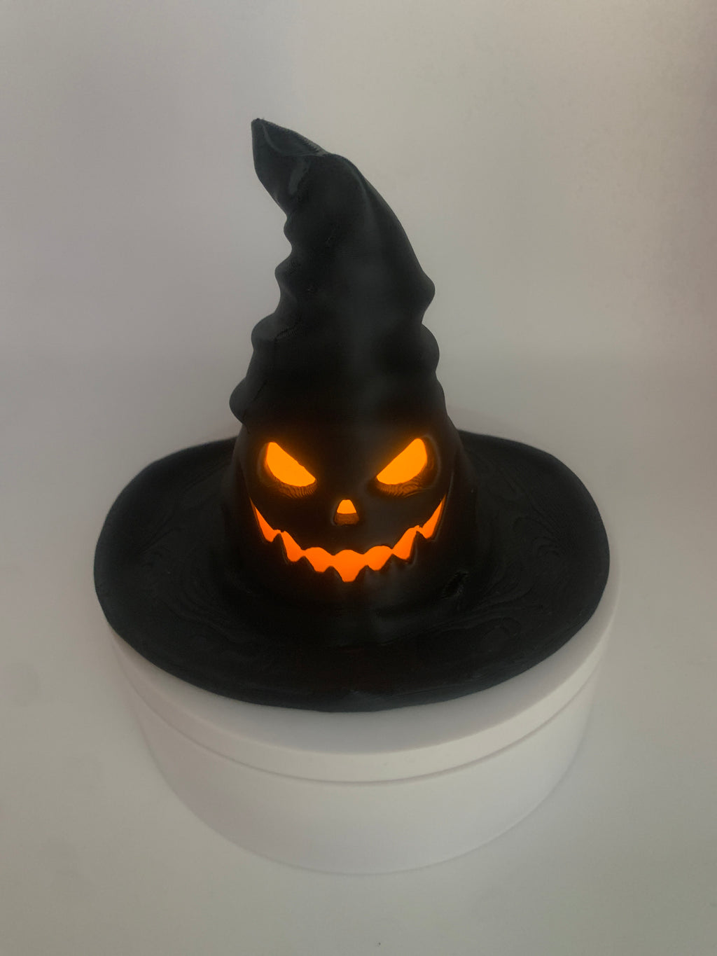 Glowing Witch Hat w/tea light
